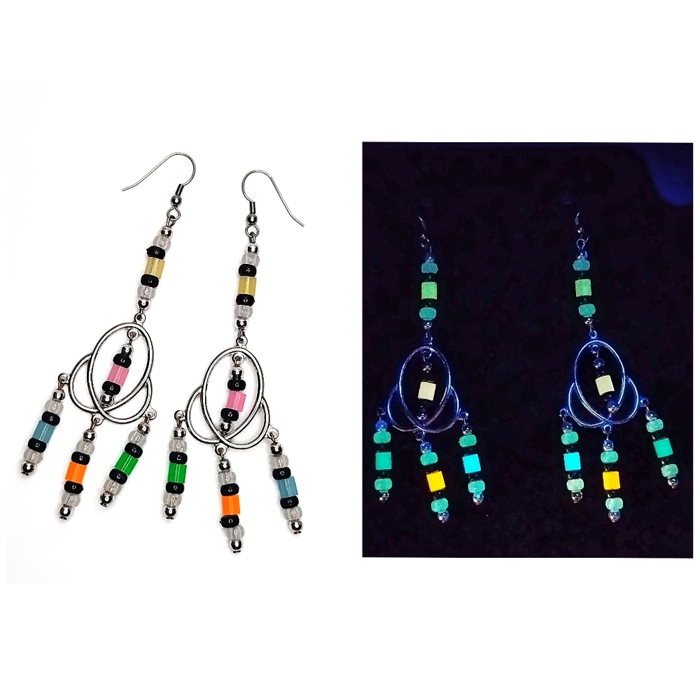 GLOW EARRING